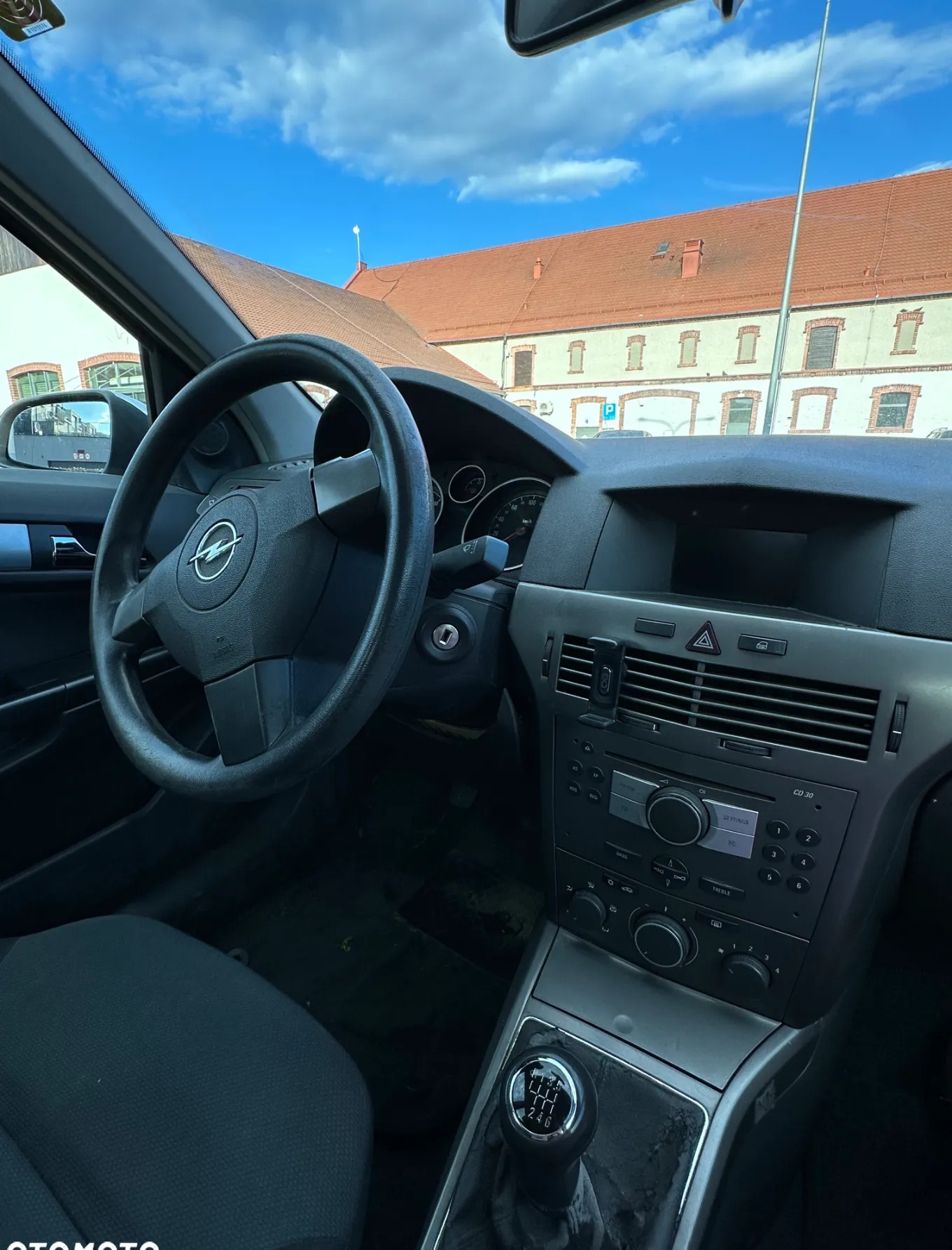 Opel Astra cena 7650 przebieg: 225000, rok produkcji 2005 z Wrocław małe 781